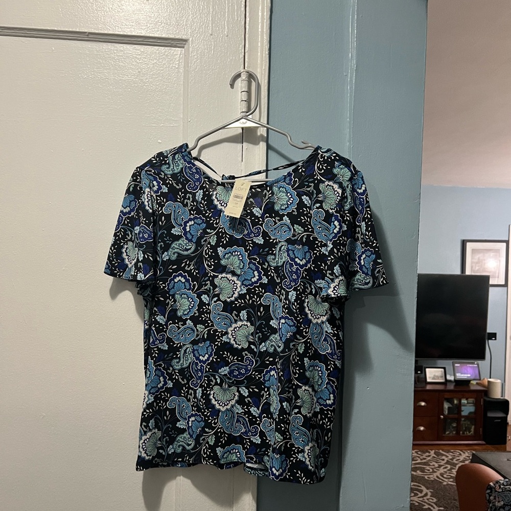 Brand new top